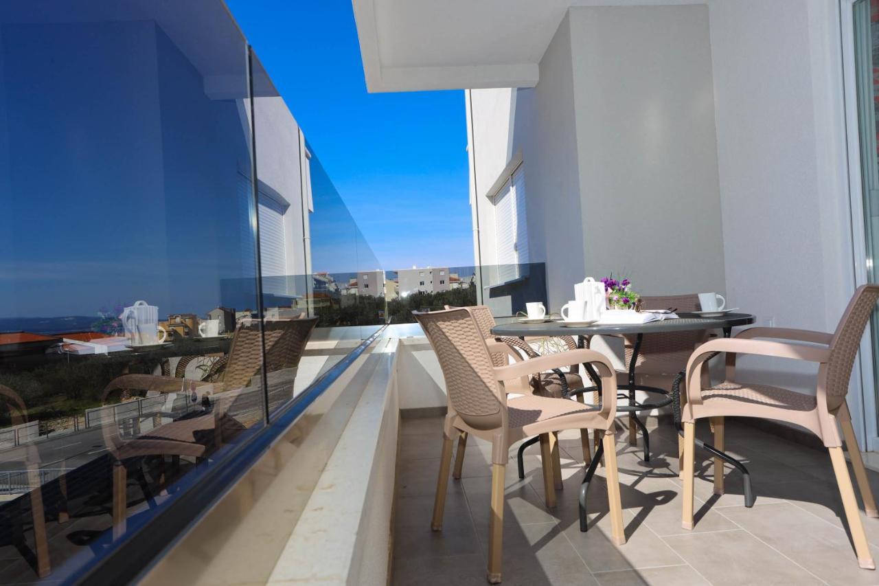 Apartman Petra Makarska Buitenkant foto